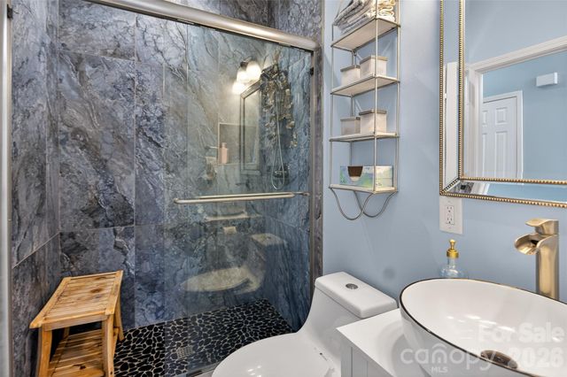 8601 Walsham Drive, Charlotte, NC 28277