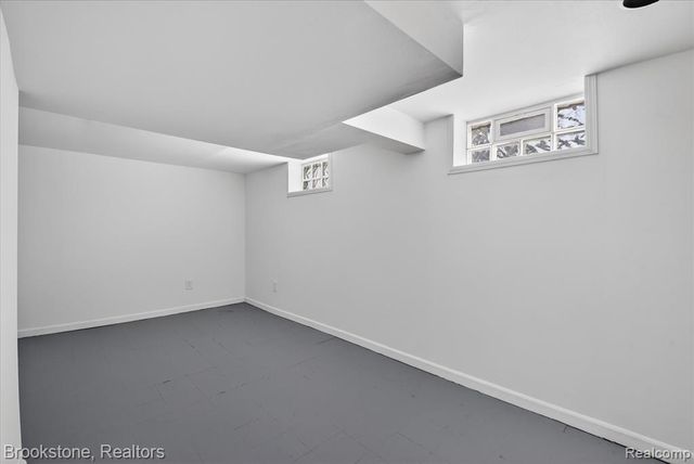 14801 Pennsylvania Road, Riverview, MI 48193