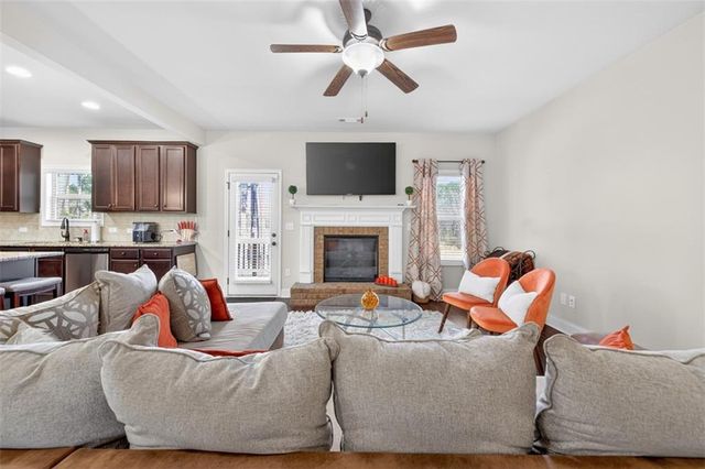 860 Tranquil Way, Hampton, GA 30228