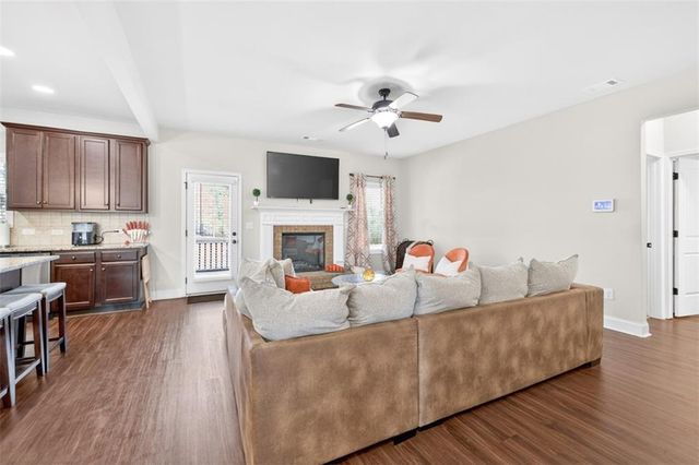 860 Tranquil Way, Hampton, GA 30228