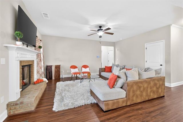 860 Tranquil Way, Hampton, GA 30228