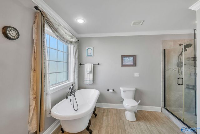 104 Hickory Glen Circle, Huntsville, AL 35811