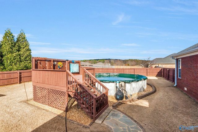 104 Hickory Glen Circle, Huntsville, AL 35811