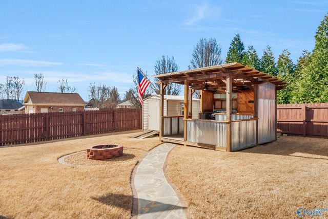 104 Hickory Glen Circle, Huntsville, AL 35811