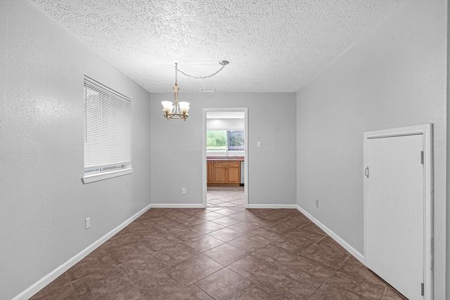 302 Morningside Drive, League City, TX 77573