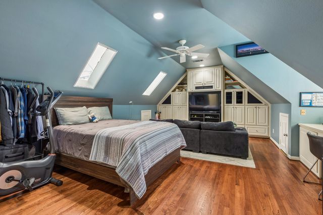 2717 Milton Avenue, University Park, TX 75205