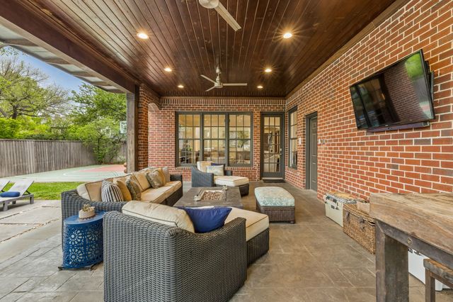 2717 Milton Avenue, University Park, TX 75205