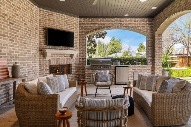 4719 Forest Lane, Dallas, TX 75244