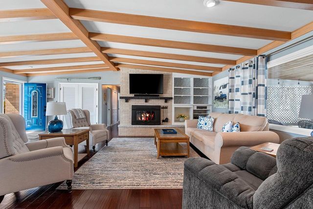 2224 Markham STREET, Manitowoc, WI 54220