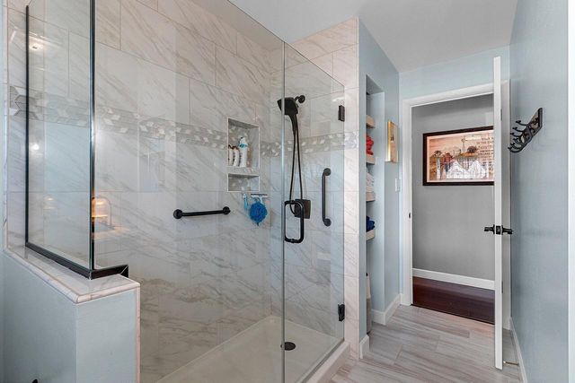 2224 Markham STREET, Manitowoc, WI 54220