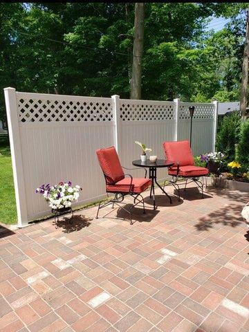 2224 Markham STREET, Manitowoc, WI 54220