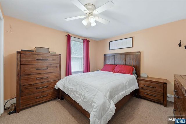 20 Yesler Way, Hillsdale, NJ 07642