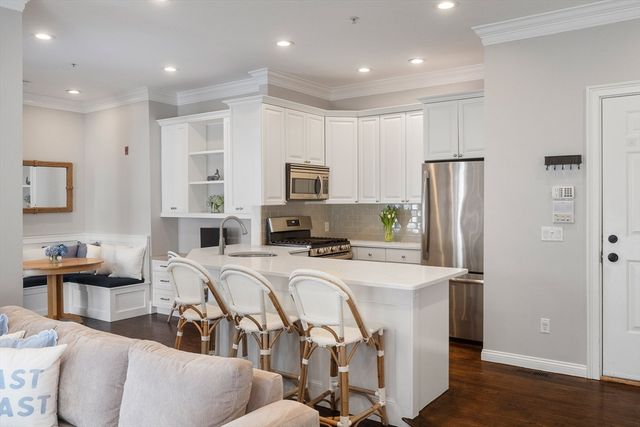 232 Bunker Hill Street 1, Boston, MA 02129