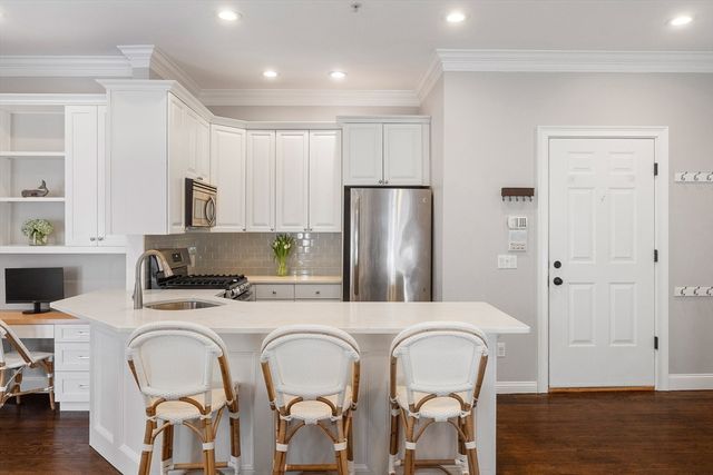 232 Bunker Hill Street 1, Boston, MA 02129