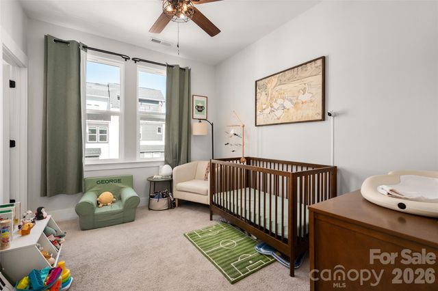 566 West End Drive, Charlotte, NC 28208