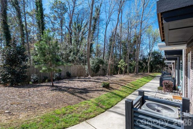 566 West End Drive, Charlotte, NC 28208