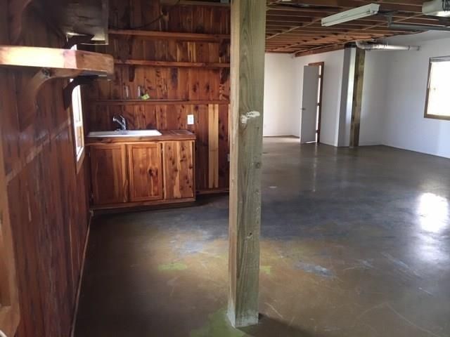 1409 Antioch RD, Paige, TX 78659