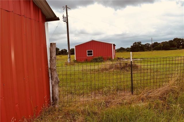 1409 Antioch RD, Paige, TX 78659