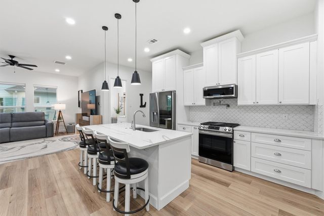 2922 Seargent Street, Seabrook, TX 77586