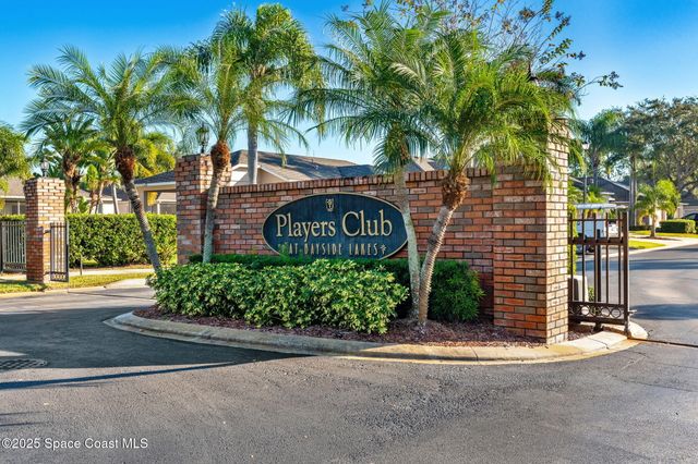 590 Wedge Court, Palm Bay, FL 32909