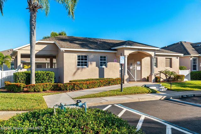 590 Wedge Court, Palm Bay, FL 32909