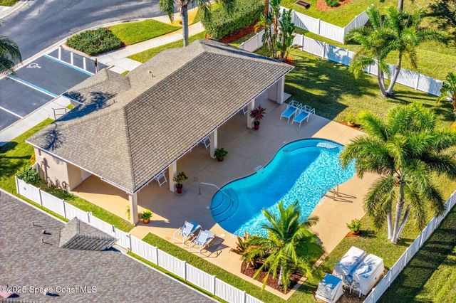 590 Wedge Court, Palm Bay, FL 32909