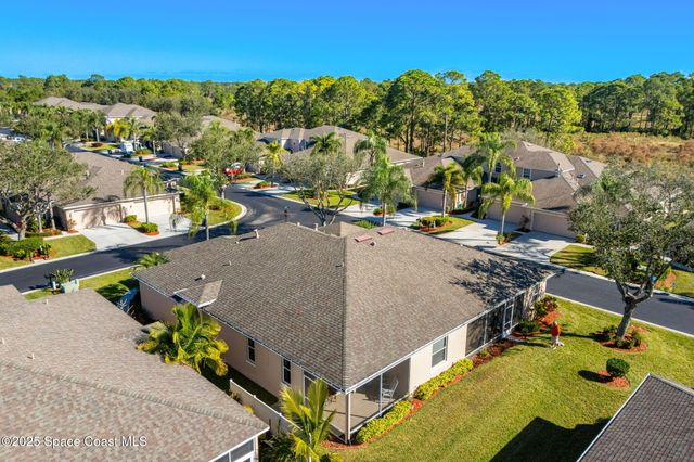 590 Wedge Court, Palm Bay, FL 32909