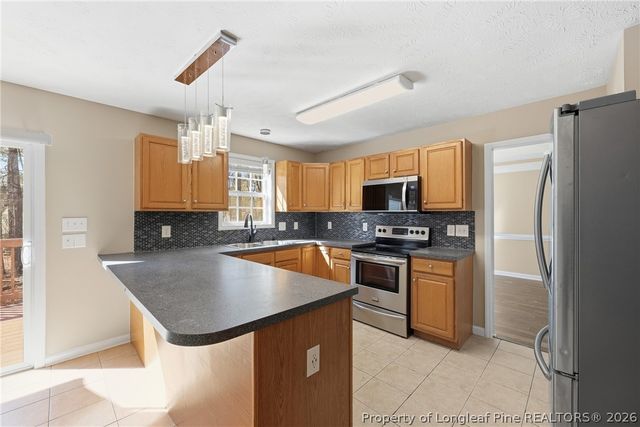 31 Starboard Tack, Sanford, NC 27332