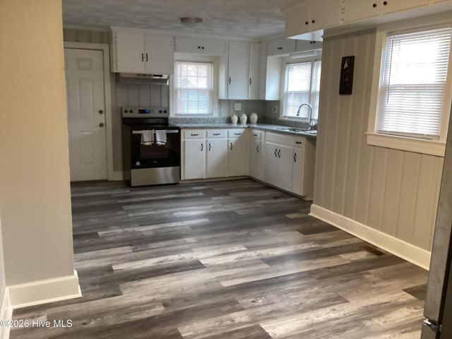 1005 Sunset Avenue, Rocky Mount, NC 27804