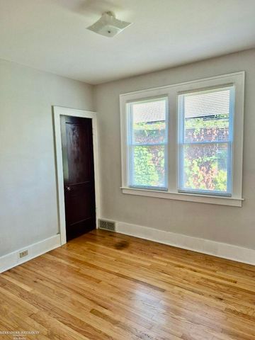 1241 Beaconsfield Street, Grosse Pointe Park, MI 48230