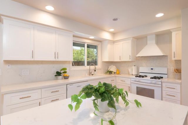 1573 Darlene Avenue, San Jose, CA 95125