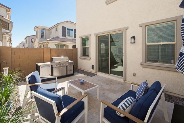 25289 N 141ST Avenue, Surprise, AZ 85387