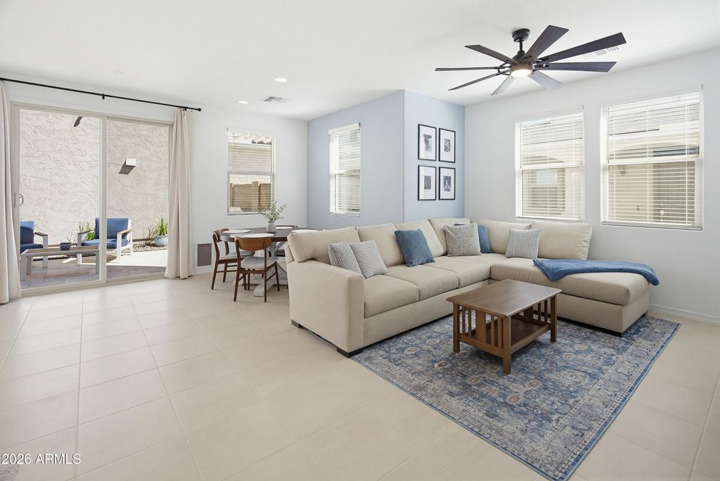 25289 N 141ST Avenue, Surprise, AZ 85387