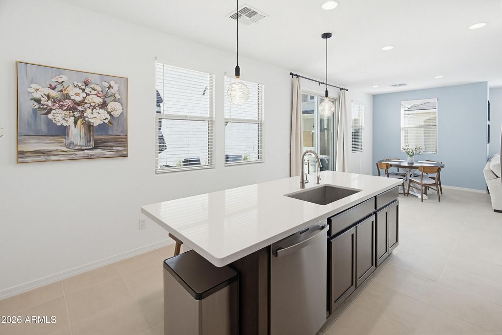 Image 10 of property listing at 25289 N 141ST Avenue, Surprise, AZ 85387