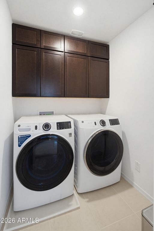 Image 24 of property listing at 25289 N 141ST Avenue, Surprise, AZ 85387