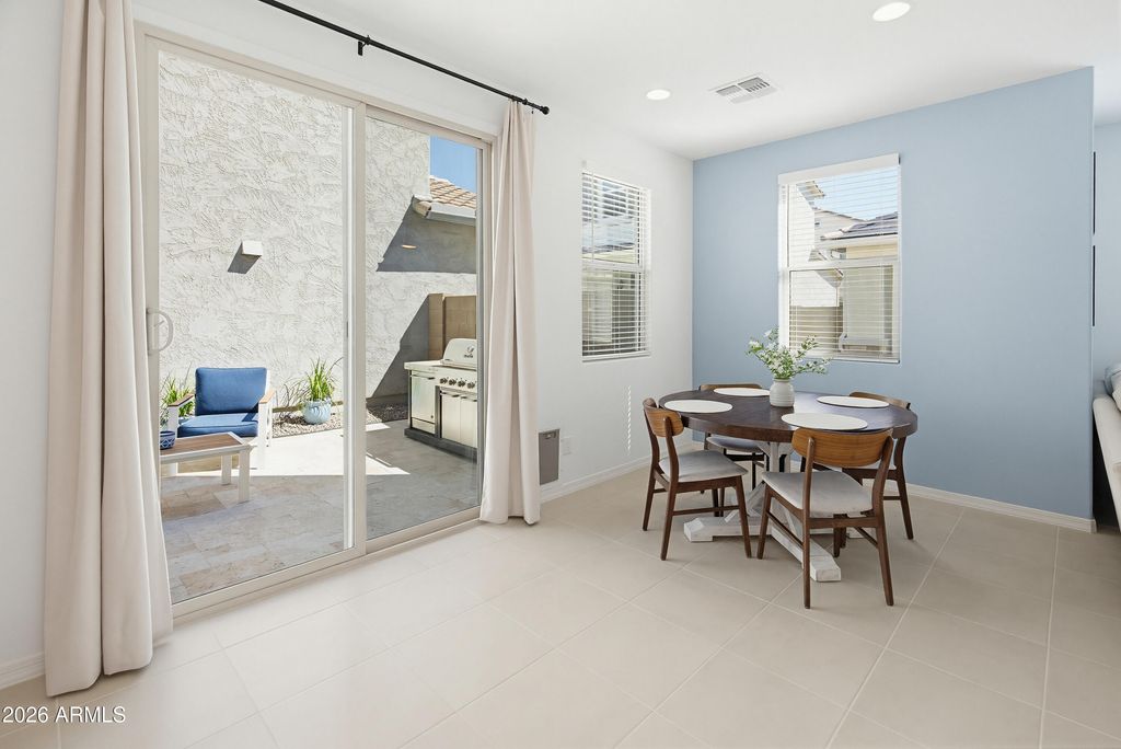 Image 3 of property listing at 25289 N 141ST Avenue, Surprise, AZ 85387