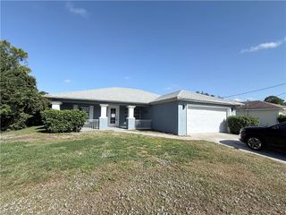 3030 33rd ST SW, Lehigh Acres, FL 33976