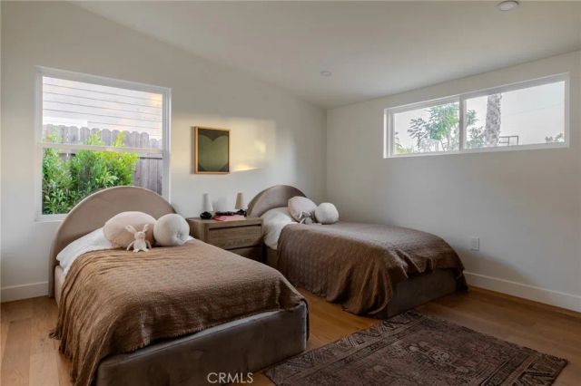 288 E Bay Street, Costa Mesa, CA 92627