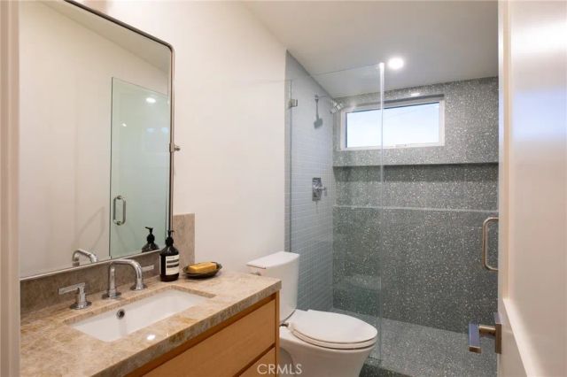 288 E Bay Street, Costa Mesa, CA 92627