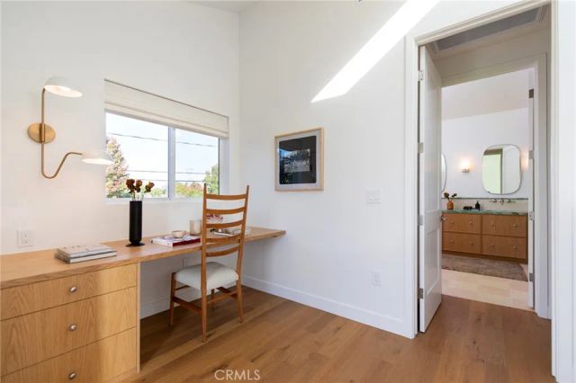 288 E Bay Street, Costa Mesa, CA 92627