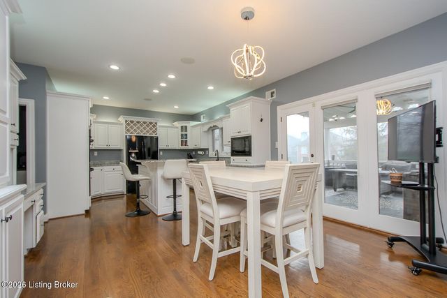 1209 Winterbranch Way, Louisville, KY 40245