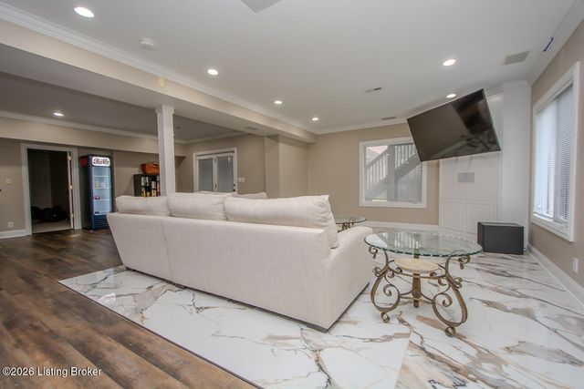 1209 Winterbranch Way, Louisville, KY 40245