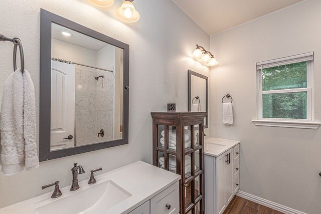 158 Cordoba Street, Payne Springs, TX 75156
