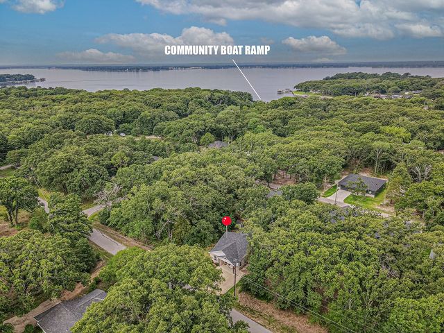 158 Cordoba Street, Payne Springs, TX 75156