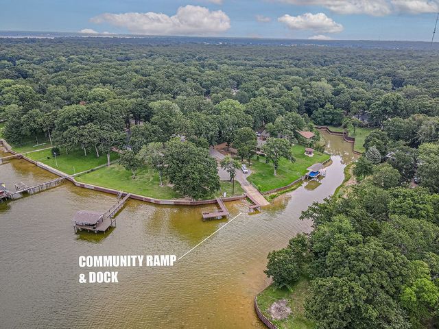 158 Cordoba Street, Payne Springs, TX 75156