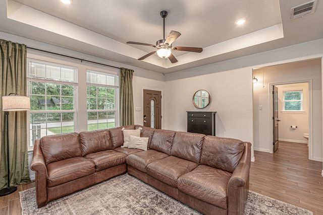 158 Cordoba Street, Payne Springs, TX 75156