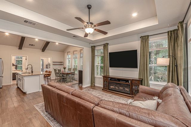 158 Cordoba Street, Payne Springs, TX 75156