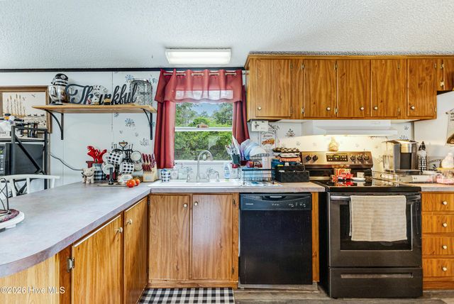 2193 Helmsman Drive SW, Supply, NC 28462