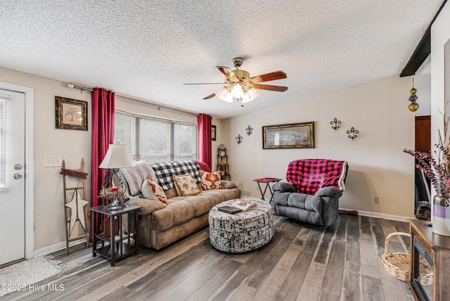 2193 Helmsman Drive SW, Supply, NC 28462