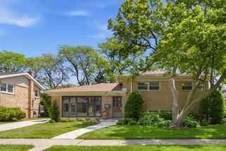 9229 Marmora Avenue, Morton Grove, IL 60053